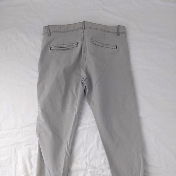 Gap Khaki Light Grey Pants with Ankle Zippers - Picture 9 of 9